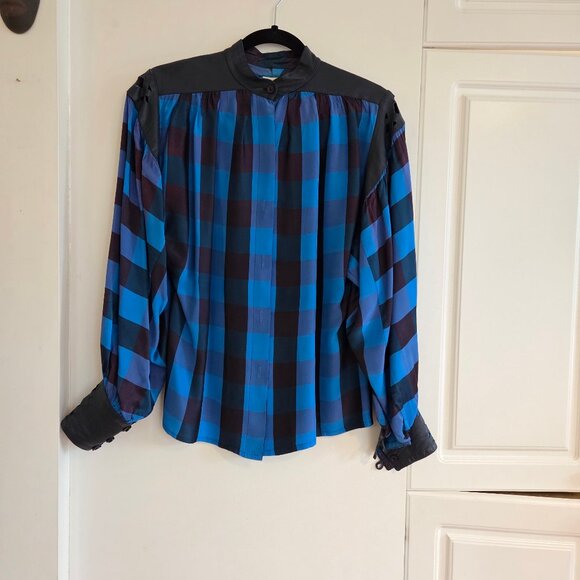 Vintage Blouse Leather colar and Wrist TOTALY 80'' . - Picture 3 of 13